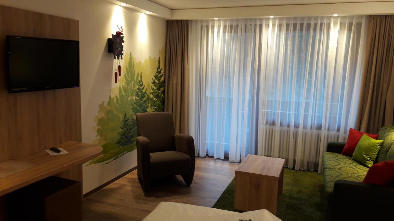 Hotel Ochsen Hoefen an der Enz Экстерьер фото