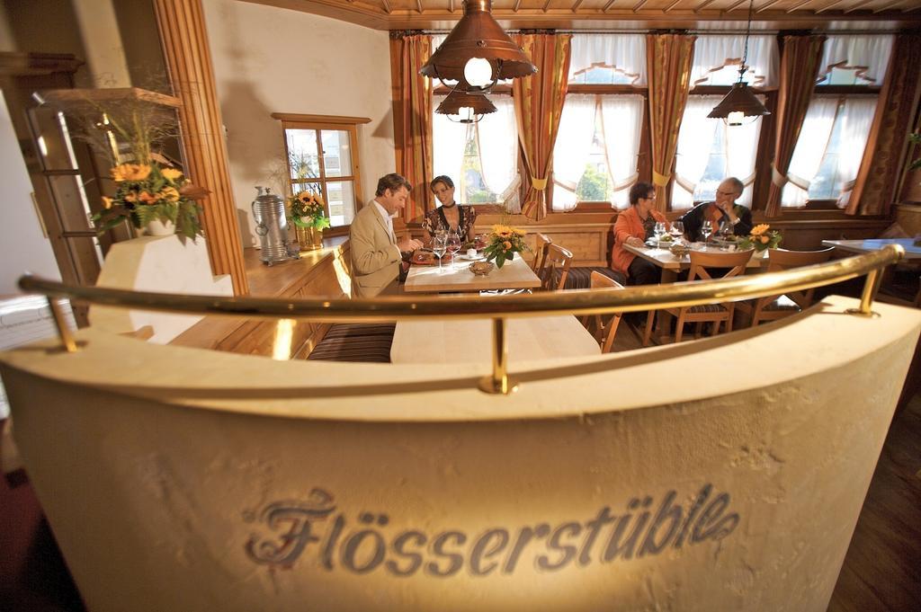 Hotel Ochsen Hoefen an der Enz Экстерьер фото